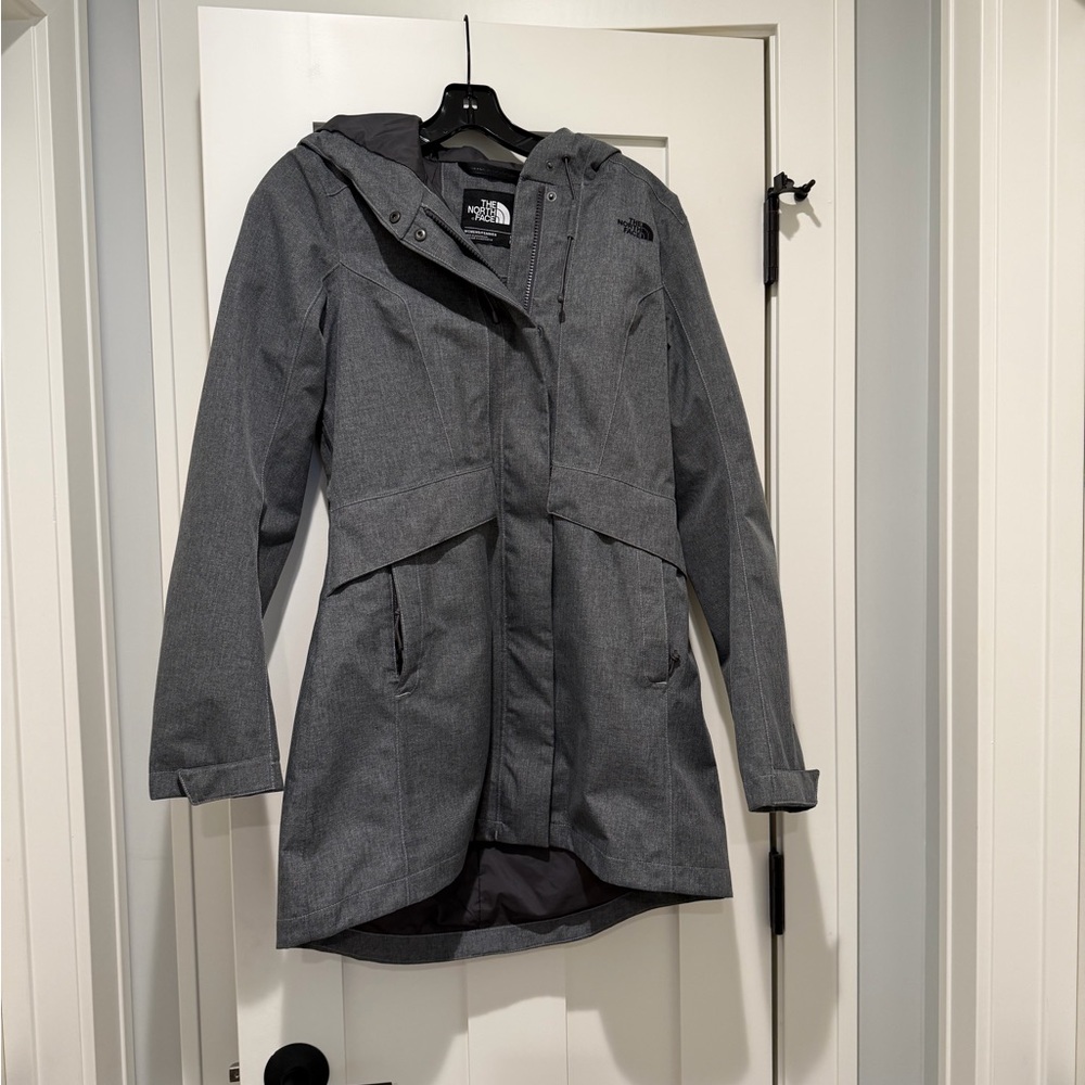 The North Face Women's Gray Hooded Ski & Snow Jacket